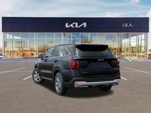 New 2026 Kia Sorento LX FWD image 4