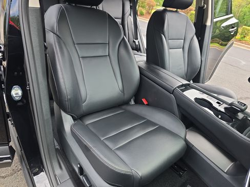 Certified 2023 Nissan Rogue SL w/ SL Premium Package FWD image 10