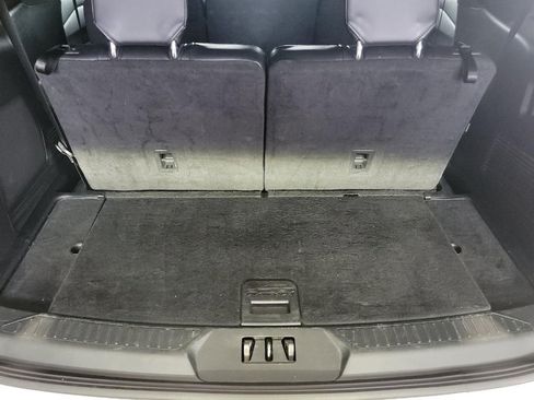 Used 2022 Ford Explorer ST w/ Equipment Group 401A AWD/4WD image 16