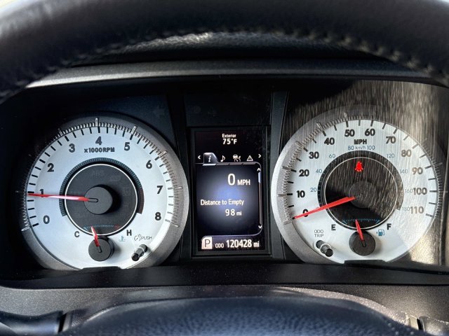 Used 2019 Toyota Sienna SE AWD/4WD image 28