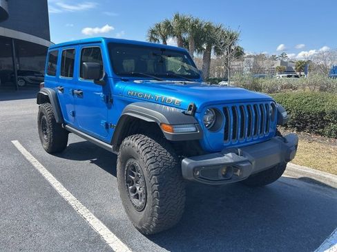 Used 2022 Jeep Wrangler Unlimited Sport image 3