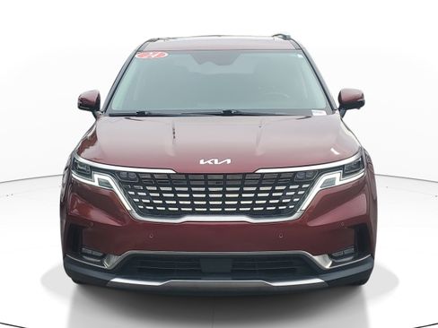 Used 2024 Kia Carnival SX Prestige FWD image 2