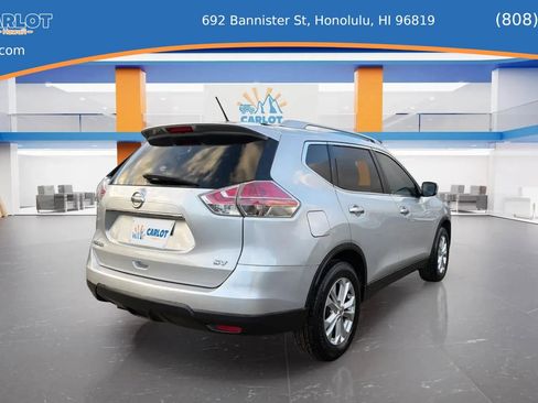 Used 2016 Nissan Rogue SV image 13