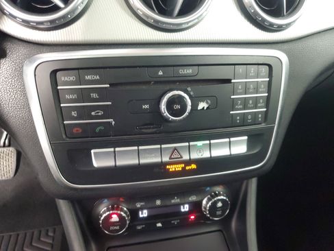 Used 2016 Mercedes-Benz GLA 250 image 19