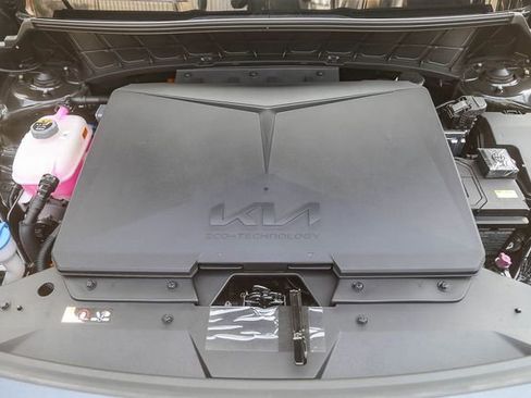 New 2026 Kia Niro Wind image 14