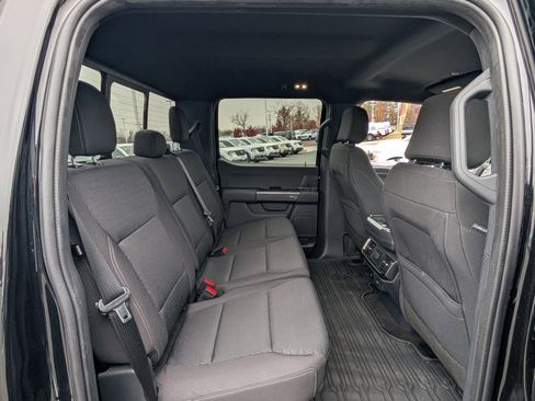 Certified 2022 Ford F150 XLT w/ Equipment Group 302A High image 11