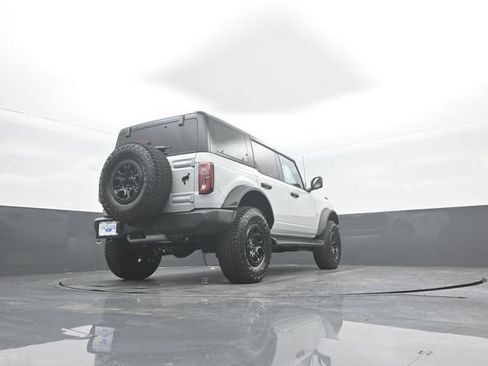 New 2026 Ford Bronco Outer Banks w/ Sasquatch Package AWD/4WD image 34