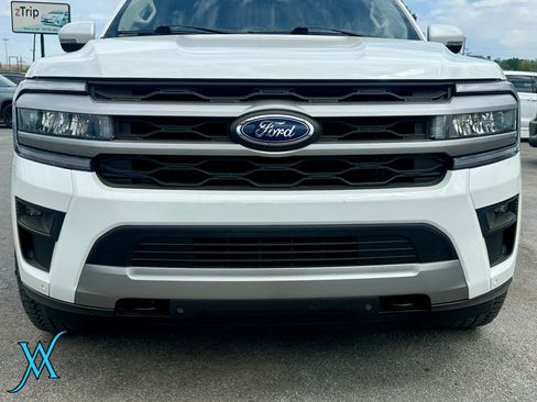 Used 2022 Ford Expedition XLT AWD/4WD image 11