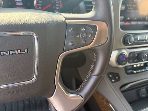 Used 2015 GMC Yukon XL Denali w/ Touring Package RWD image 8