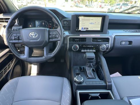 New 2025 Toyota Tacoma SR5 AWD/4WD image 23