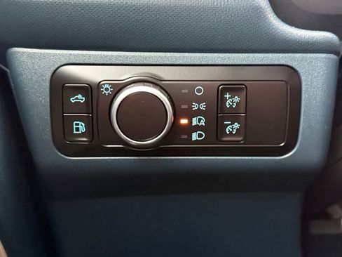 Used 2025 Ford Maverick Lariat image 20