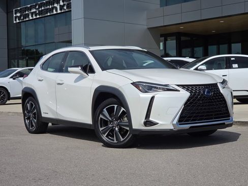 Used 2020 Lexus UX 250h w/ Premium Package AWD/4WD image 2