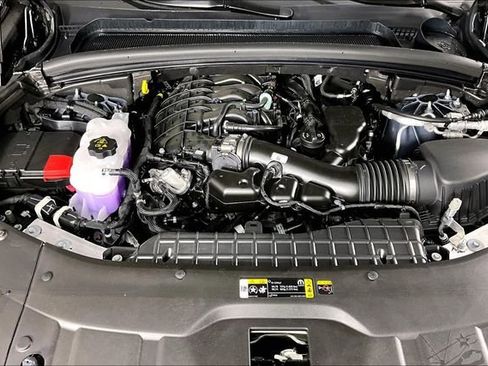 New 2026 Jeep Grand Cherokee Laredo image 2