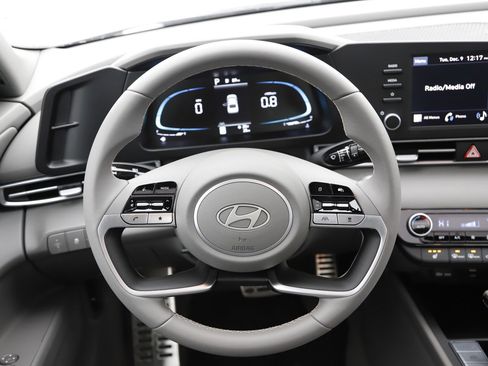 New 2026 Hyundai Elantra SEL Sport Premium image 16