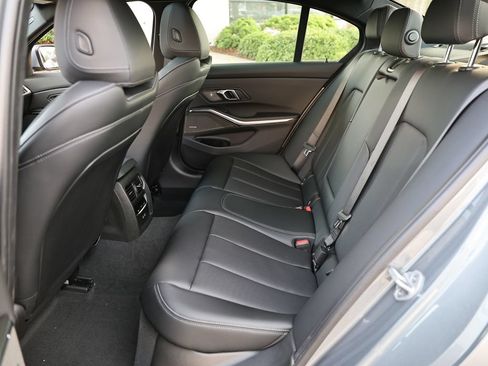 New 2026 BMW 330i Sedan w/ Premium Package RWD image 28