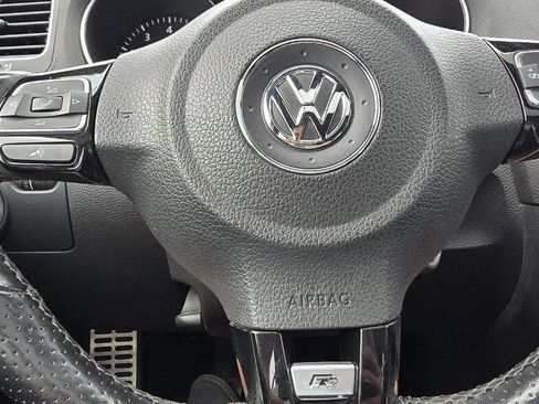 Used 2012 Volkswagen Golf R 4-Door image 22