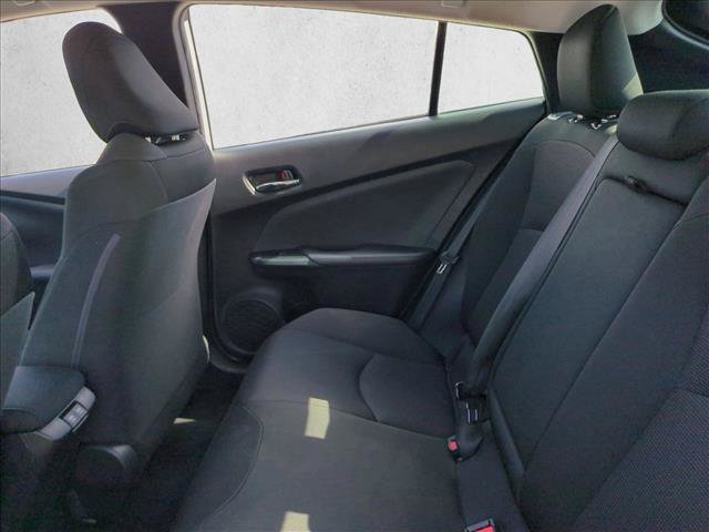 Used 2022 Toyota Prius L Eco FWD image 17