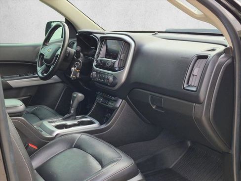 Used 2019 Chevrolet Colorado ZR2 w/ Colorado ZR2 Bison Edition AWD/4WD image 21