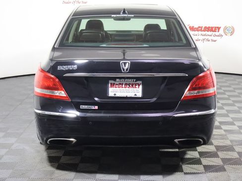 Used 2013 Hyundai Equus Signature RWD image 6