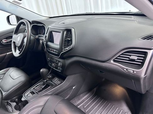 Used 2021 Jeep Cherokee Latitude Lux image 22