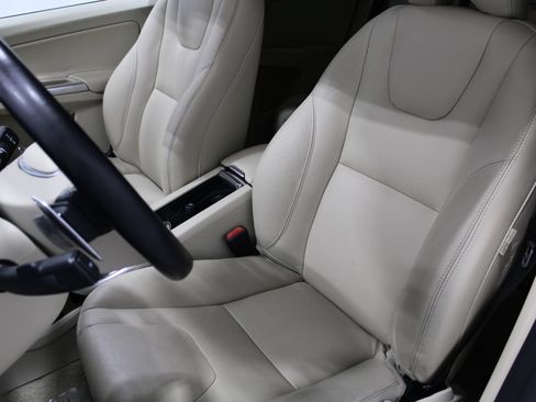 Used 2015 Volvo XC60 T6 Platinum AWD/4WD image 14