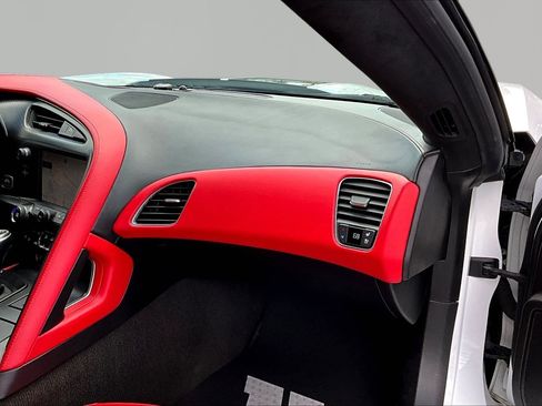 Used 2015 Chevrolet Corvette Stingray Coupe w/ 3LT Preferred Equipment Group image 21