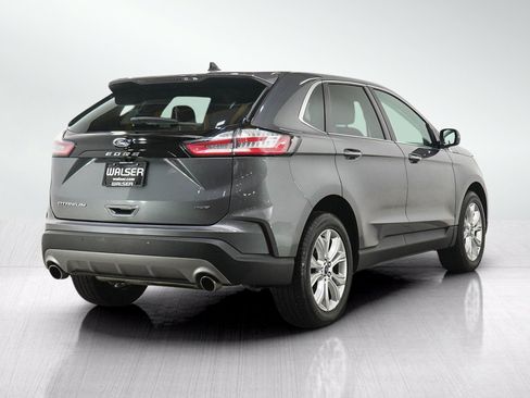 Used 2022 Ford Edge Titanium AWD/4WD image 5
