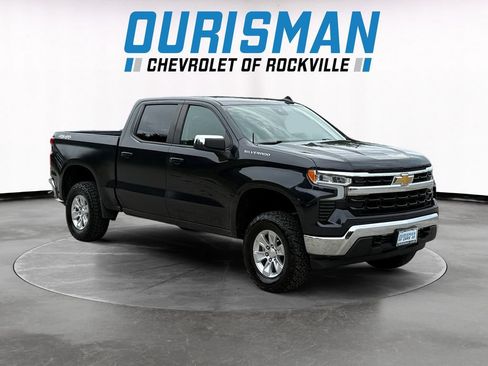 Used 2023 Chevrolet Silverado 1500 LT AWD/4WD image 1