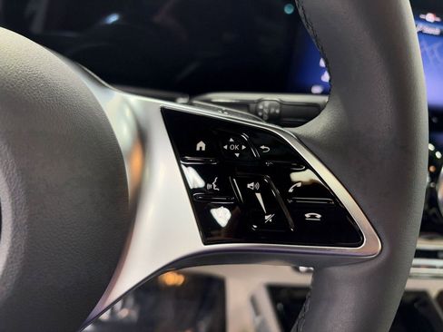 Certified 2024 Mercedes-Benz EQB 350 4MATIC SUV image 12