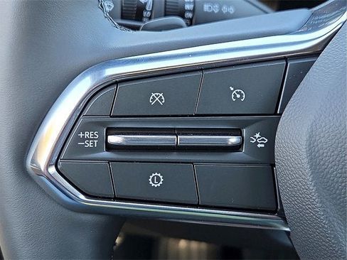 New 2026 Chevrolet Equinox ACTIV w/ Convenience Package III image 19