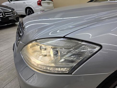 Used 2010 Mercedes-Benz S 550 image 10