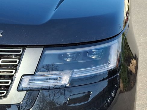 New 2026 Land Rover Range Rover SE AWD/4WD image 7