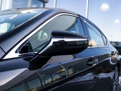 Used 2023 Lexus ES 350 w/ Premium Package image 12