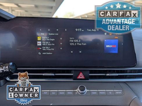 Used 2024 Hyundai Elantra SEL FWD image 7