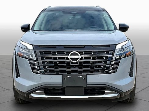 New 2026 Nissan Pathfinder Platinum AWD/4WD image 3