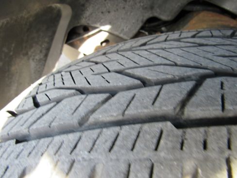 Used 2013 GMC Yukon XL Denali image 11