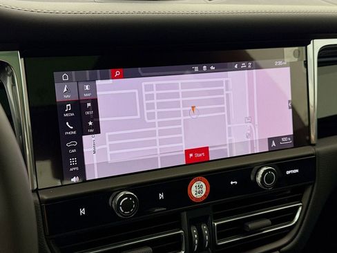 New 2026 Porsche Macan Turbo image 21