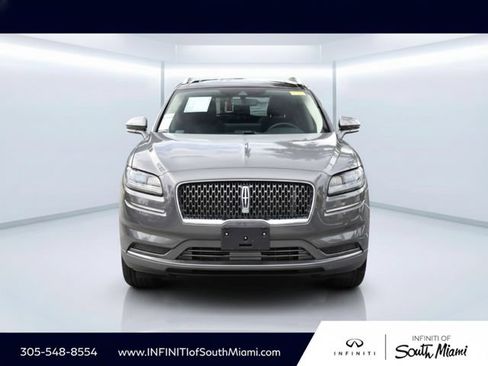 Used 2022 Lincoln Nautilus Reserve w/ Monochromatic Package FWD image 2