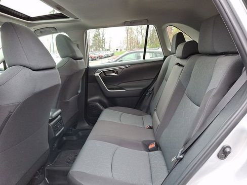 Used 2024 Toyota RAV4 XLE w/ Convenience Package image 10
