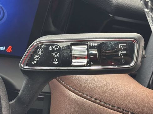 Certified 2025 Lincoln Aviator Reserve w/ Luxury Package RWD image 12