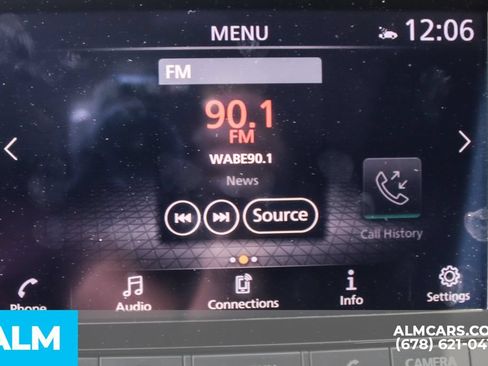 Used 2025 Nissan Rogue SV FWD image 35
