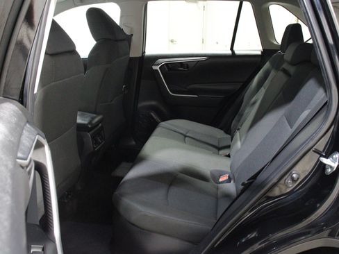 Used 2024 Toyota RAV4 LE AWD/4WD image 21