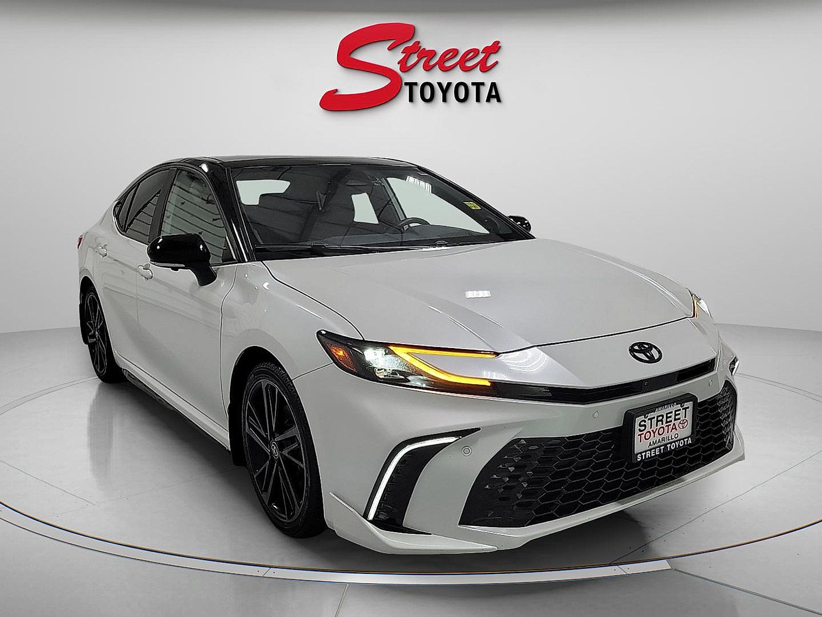Certified 2025 Toyota Camry XSE w/ Premium Plus Package FWD image 5
