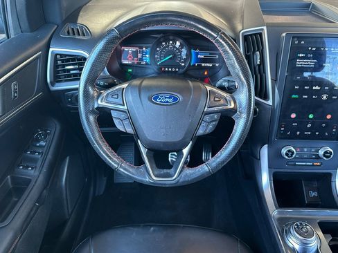 Used 2023 Ford Edge ST-Line AWD/4WD image 13