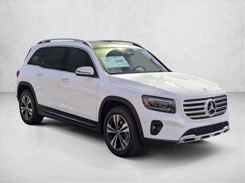 New 2026 Mercedes-Benz GLB 250 image 6