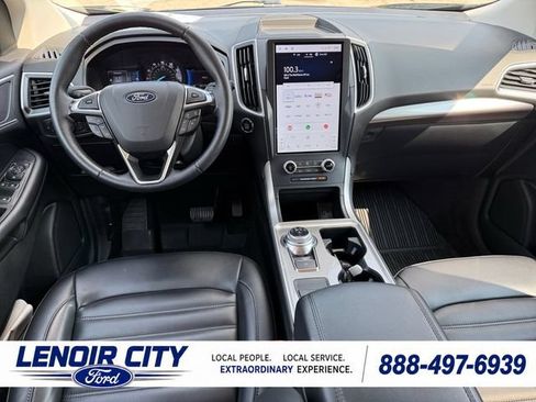 Certified 2024 Ford Edge SEL w/ Convenience Package AWD/4WD image 15