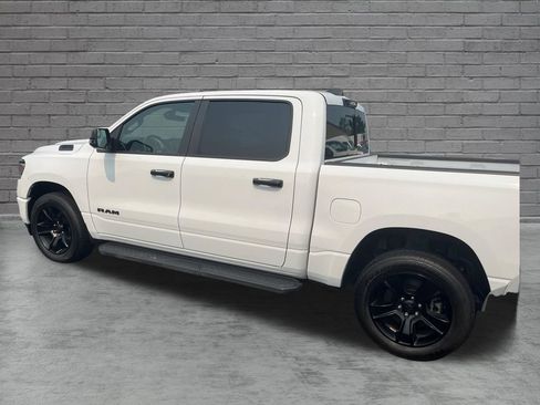 Used 2023 RAM 1500 Big Horn AWD/4WD image 3