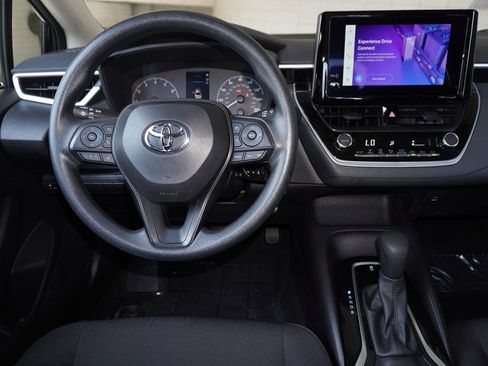 Certified 2025 Toyota Corolla LE image 10