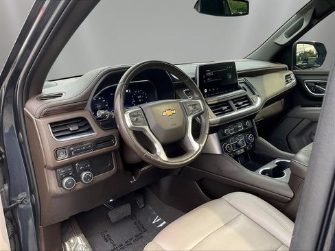 Used 2022 Chevrolet Tahoe LT AWD/4WD image 17