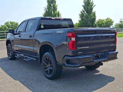 Used 2023 Chevrolet Silverado 1500 Custom Trail Boss AWD/4WD image 4